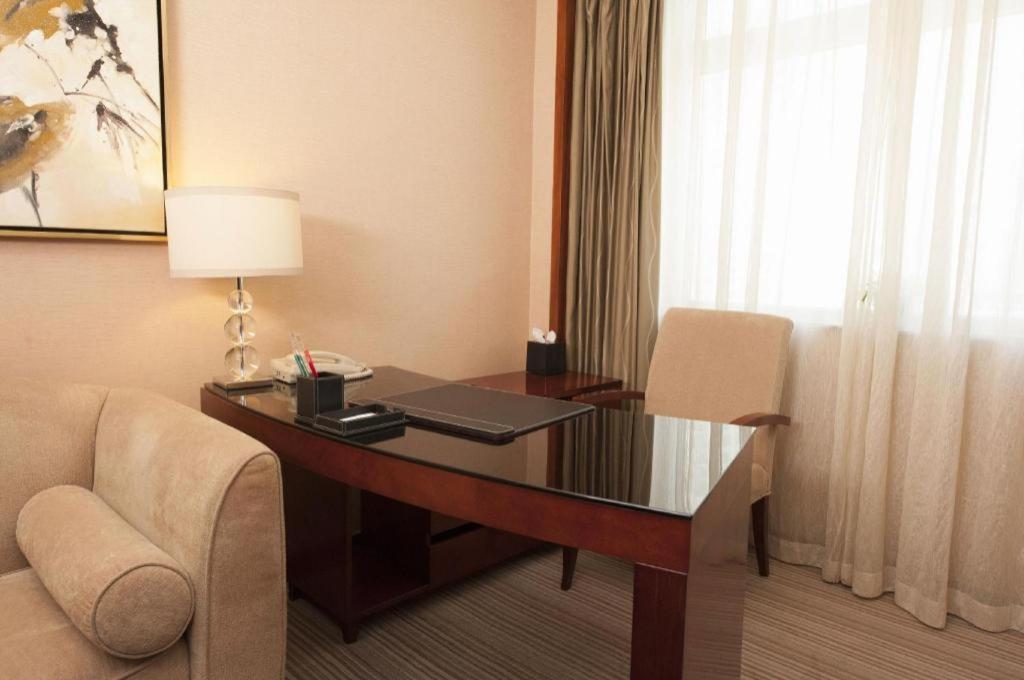 Dalian Liangyun Hotel Екстериор снимка