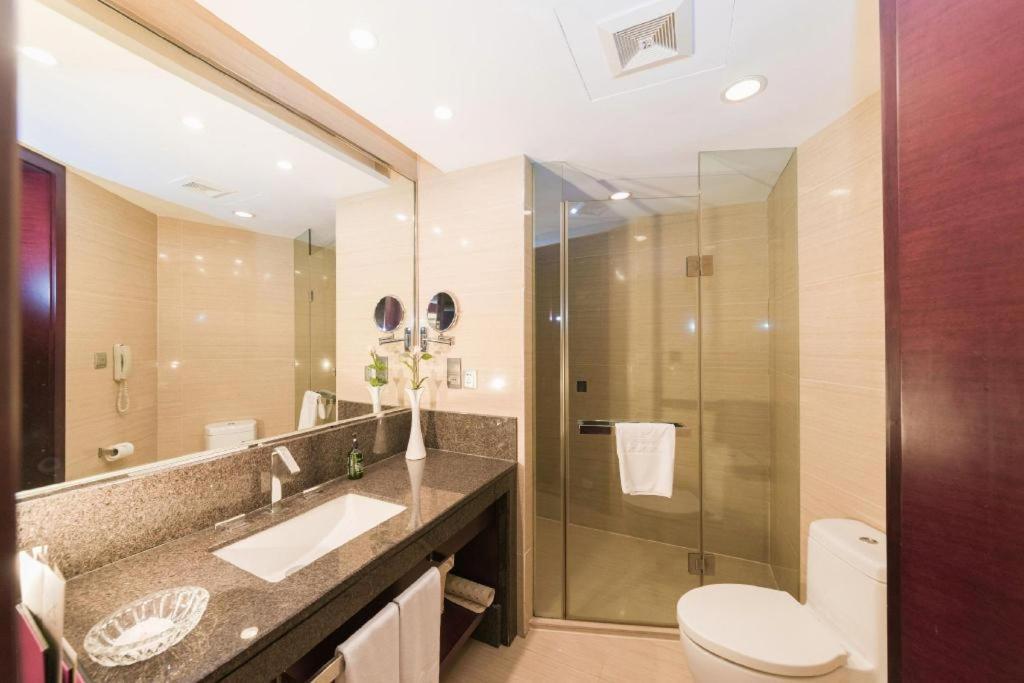 Dalian Liangyun Hotel Екстериор снимка